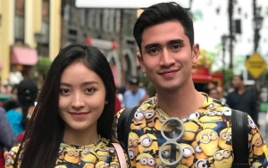 Video Dipangku Manja Bikin Jijik Netizen, Natasha Wilona dan Verrell Bramasta Putus?