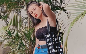 Alfi Tulis Pesan Ini dan Saling Unfollow Instagram, Awkarin dan Kekasih Putus?