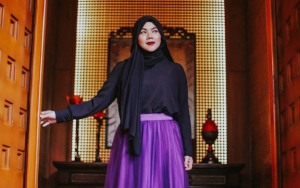 Unggah Foto Cantik Usai Resmi Cerai, Sarita Didoakan Bakal Sebahagia Maia Estianty