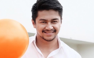 Pamer Foto Merokok, Deva Mahenra Bikin Penggemar Kecewa 
