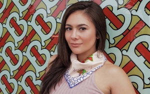 Tak Ingin Seperti BCL, Wulan Guritno Pakai Gaun Terbuka Gembok Kolom Komentar