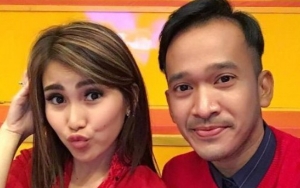 Diduga Tak Sengaja Lihat Ayu Ting Ting Mau Lepas Daster, Ekspresi Ruben Onsu Bikin Kepo Netizen