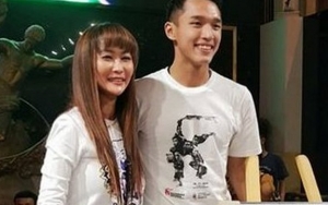 Netter Baper Inul Daratista Pose Bareng Jonatan Christie