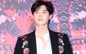 Instagram Hampir Diretas, Lee Jong Suk Minta Ini Pada Hacker