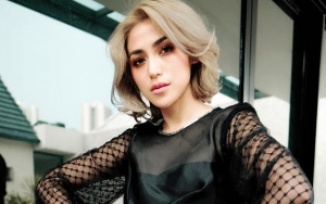Unggah 'Foto Keluarga', Jessica Iskandar Dipuji Baik Hati dan Tidak Sombong
