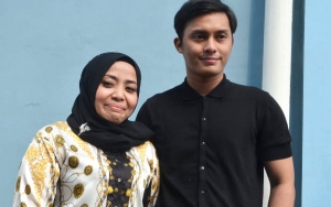 Makin Sering Umbar Kebersamaan, Intip 7 Potret Mesra Muzdalifah dengan Pacar Berondong