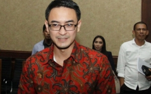 Divonis 6 Tahun Penjara dan Denda Rp 500 Juta, Zumi Zola: Saya Ucapkan Terima Kasih
