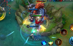 AOV (Arena of Valor), Saingan Mobile Legends