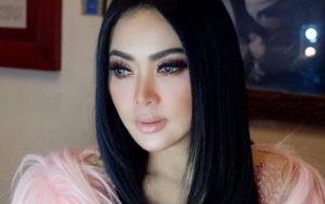 Sang Keponakan Tiru Gaya Centil Syahrini Saat Bernyanyi, Warganet Gemas