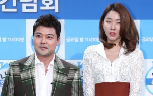 Akhirnya Beri Tanggapan, Jun Hyun Moo Bantah Putus dengan Model Han Hye Jin