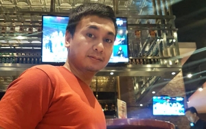  Grup Akapela Ini Nyanyikan Raditya Dika Ganteng, Ekspresi Wajah Terpaksa Malah Jadi Sorotan