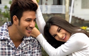 Irish Bella Tulis 'Jatuh Cinta', Kode Sudah Jadian dengan Ammar Zoni?