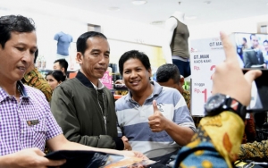 Tak Selalu Hidup Senang, Jokowi Mengaku Pernah Digusur Hingga Tinggal di Hutan