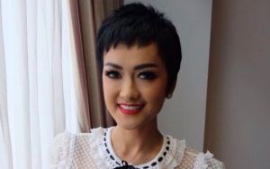 Akun Instagram Mendiang Julia Perez Aktif Pajang Foto 'Seksi', Netter Beri Kritikan Pedas