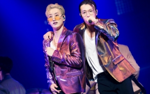 Siap Tampil di 'HUT Transmedia Ke-17', Donghae dan Eunhyuk Disambut Fans Saat Tiba di Jakarta