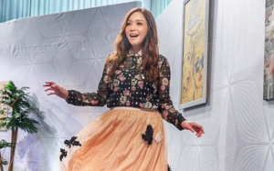 Paling Tua saat Nonton Konser di London, Maia Estianty Ucapkan Kalimat Ini untuk Irwan Mussry