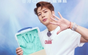 Super Kece, Serunya Jackson GOT7 Jalani Pengukuran Patung Lilin Dirinya