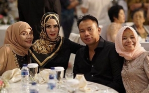 Angel Lelga Bocorkan 'Aib' Ibu Mertua Punya Pacar Brondong, Sempat Nyolong ATM Tante Girang Vicky