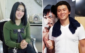 Diduga Liburan Bareng, Syahrini Pamer Cincin Lamaran dari Reino Barack?