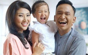 Ruben Onsu Ajak Keluarga Terbang Ke Dubai, Kulit Putih Jordi Onsu Jadi Sorotan
