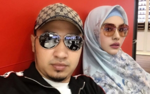 Kartika Putri Kembali Pamer Kemesraan, Warna Bibir Sang Suami Jadi Sorotan Warganet