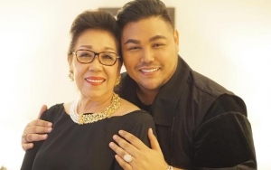 Ivan Gunawan Rayakan Ulang Tahun Ibunda, Netizen Ramai Tanyakan Keberadaan Ayu Ting Ting