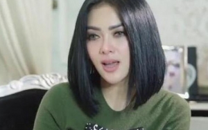Cuek Digosipkan Menikah Dengan Reino Barack, Syahrini Posting Ini
