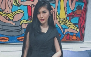  Hampir 10 Bulan Dipenjara, Angela Lee Beberkan Setiap Hari Makan Ikan Asin Hingga Kepala Ayam
