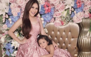  Ayu Ting Ting Ungkap Rasa Cinta di Hari Ulang Tahun Bilqis, Daster 'Oblong' Bikin Salfok Warganet