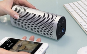 Speaker Portable Membuatmu Bisa Mendengarkan Musik Kapan Saja