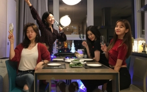 Personel Girl's Day Akhirnya Kumpul dan Malu-Malu Sapa Fans, Netter Minta Segera Comeback