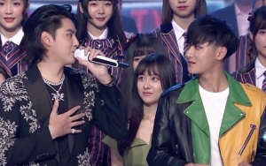 Setelah Sempat Tak Akur, Fans Baper Lihat Kris dan Tao Akhirnya Pelukan di Depan Publik