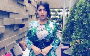 Diejek Pansos Hingga Bukan Wanita Tulen, Gebby Vesta Balas Lucinta Luna Dengan Challenge Berhadiah