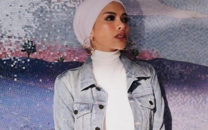 Pamer Obrolan Mesra Dengan Pria Bule Asal Italia, Nikita Mirzani Bikin Penasaran Rekan Artis