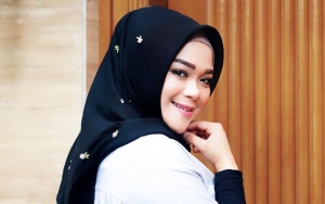 Pasca Melahirkan, Alasan Sheza Idris tak Ingin Balik ke Amerika Dibeberkan Sang Suami
