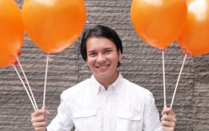 Pakai Baju Koko, Penampilan Endy Arfian Mantan Seleb Cilik Curi Perhatian Warganet