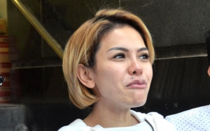 Dicap Kerudung Dusta Usai Lepas Hijab, Nikita Mirzani: Terserah Lah