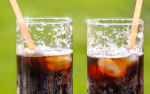 Konsumsi Soda saat Menstruasi Bikin Tubuh Cepat Lemas