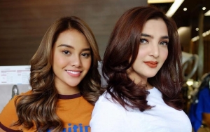Pamer Foto di Paris, Aurel Hermansyah Tulis Caption Mengharukan Untuk Ashanty