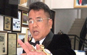 Hotman Paris Kembali Bahas Soal Kasus Prostitusi Online, Netter Malah Salfok ke Hal Ini