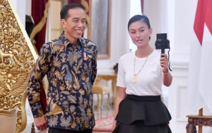 Bertemu Presiden Joko Widodo, Agnes Monica Bahas Soal Politik?