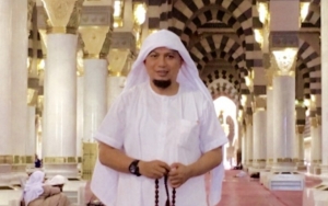 Kondisi Mulai Membaik, Ustaz Arifin Ilham Beri Pesan Menyentuh Untuk Ketiga Istrinya