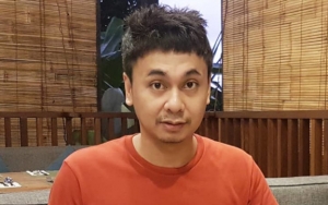 Ikut #10yearschallenge, Raditya Dika Malah Bikin Warganet 'Emosi' Karena Unggah Foto Artis Ini