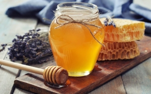 Madu untuk Kecantikan Kulit