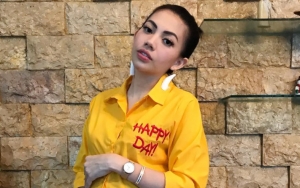Beda dengan Lucinta Luna, Kezia Karamoy Diperlakukan Seperti Ini saat Ngaku Member Black Pink