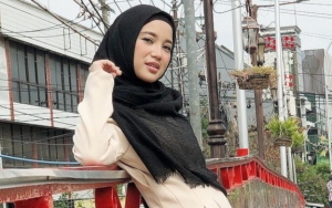 Chacha Frederica tak Ingin Berleha-Leha Meski Belum Dikaruniai Momongan, Kenapa?