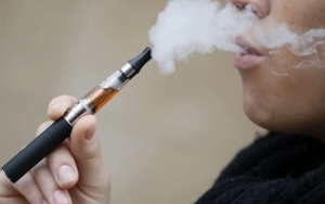 Vape juga Menyebabkan Kecanduan sama Seperti Rokok