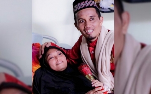 Ustaz Maulana Kenang Kisah Cintanya Dengan Mendiang Istri, Perlu 15 Tahun Untuk Menikah