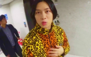 Simak Momen Kocak Heechul SuJu Saat Pergoki Staf SM Dengarkan Lagu dari Grup Agensi Lain