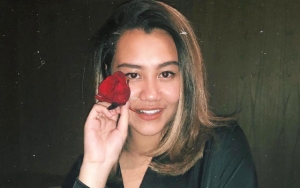 Pajang Foto Lawas Jelang 8 Tahun Kepergian Ayah, Postingan Aaliyah Massaid Banjir Doa